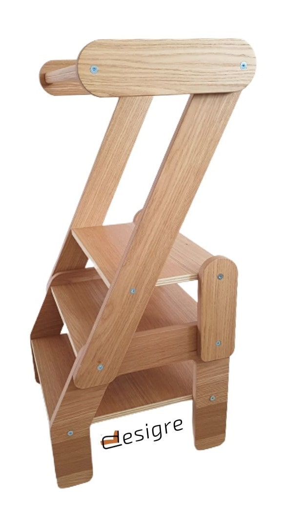 Dětská učicí věž Minimalistic - bezpečný tvar